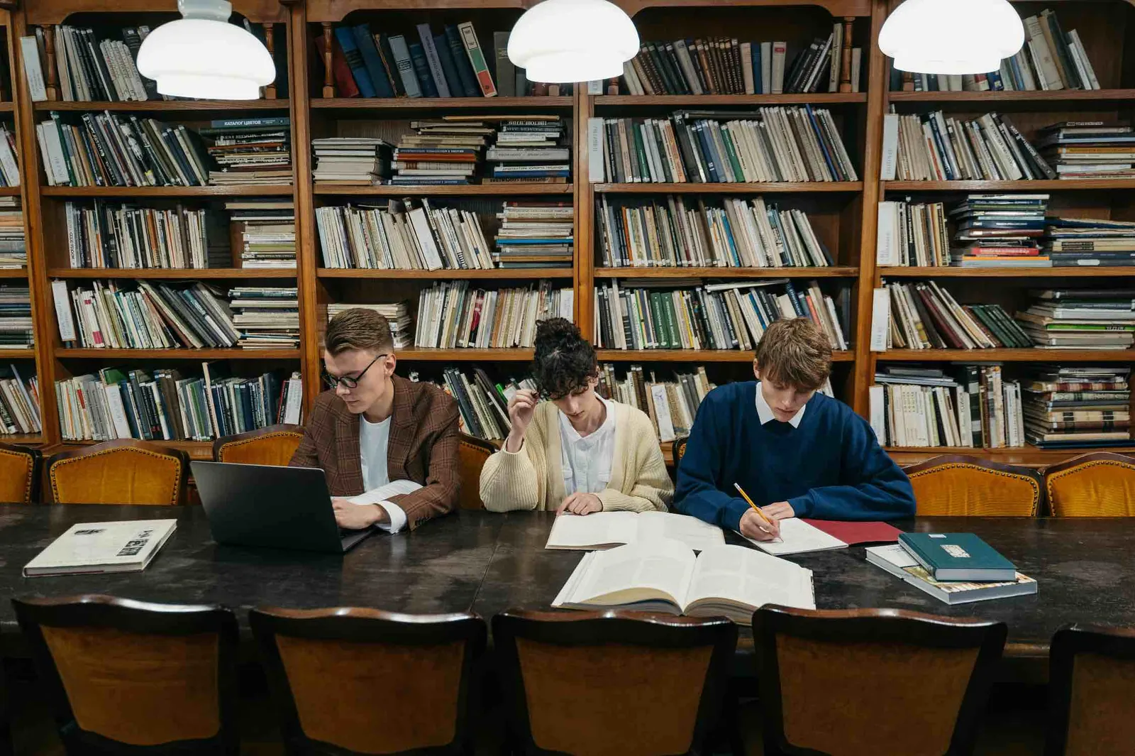 Étudiants et jeunes actifs : louer sans CDI